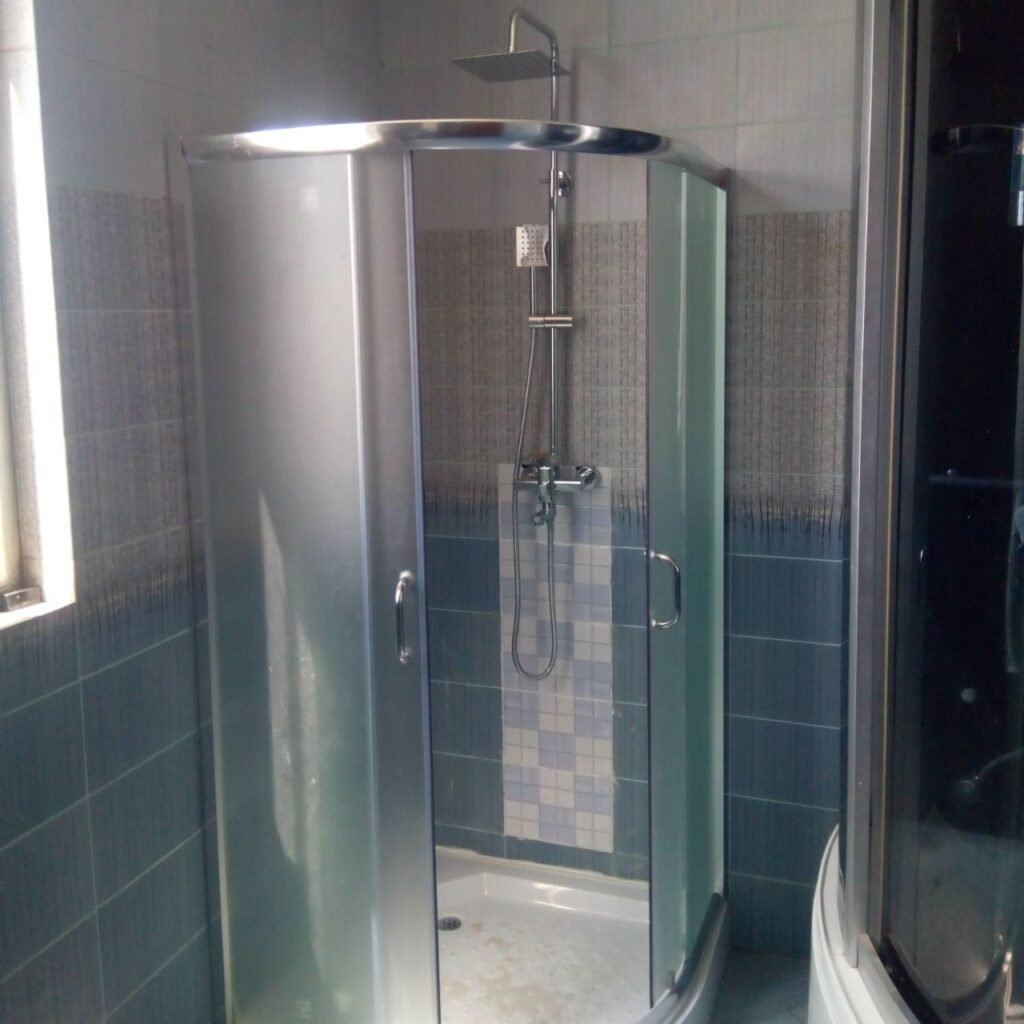 #PlumberJi #GlassShowerEnclosure #ShowerEnclosure #GlassShowerPartition #ShowerInstallation #RainShower #ShowerMixer #BathroomFitting #BathroomPlumbing #BathroomRenovation #ModernBathroom #BathroomDesign #PlumbingServices #ProfessionalPlumber #PlumberInVaranasi #VaranasiPlumber #Varanasi #UttarPradesh
